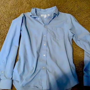 Men’s medium old navy dress shirt